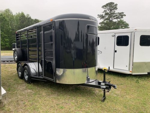 2020_Calico_3_Horse_Slant_Load_BP_Horse_