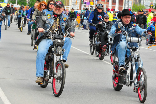 image_gallery?uuid=0c5ea14d-ffdb-4a00-a7