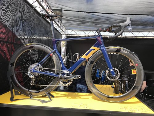 IMG_3569.JPG?v=4ce95b08