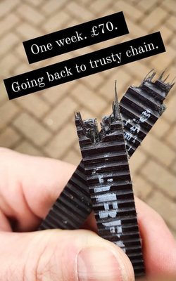 HDLvXTxIvAg.jpg?size=749x1198&quality=96