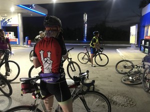 2XqAoKPgftw.jpg?size=1280x960&quality=96