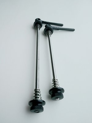 Uh1SFs-JD2w.jpg?size=1620x2160&quality=9